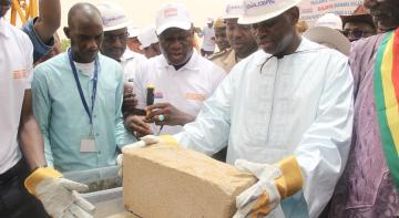  Laying of the first stone in the town of GAO